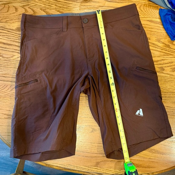 Orvis and Eddie Bauer Men’s Shorts NWOT Three (3) size 36 - Picture 11 of 12